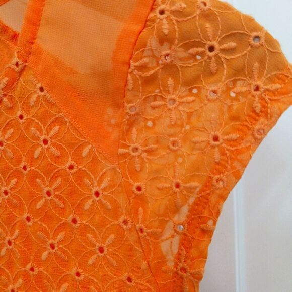 LIMITED  Eyelet Floral Short Sleeve Blouse Orange - Picture 3 of 10